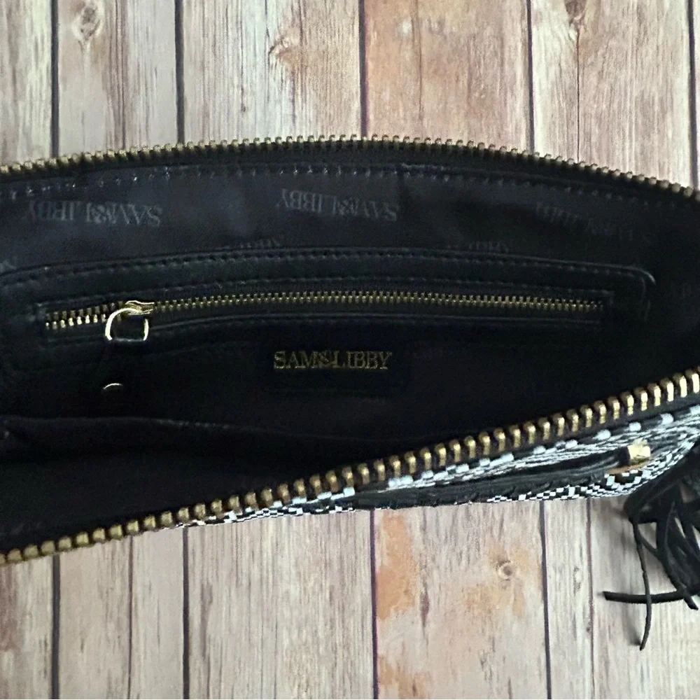 Sam & Libby Black and White Zigzag Clutch